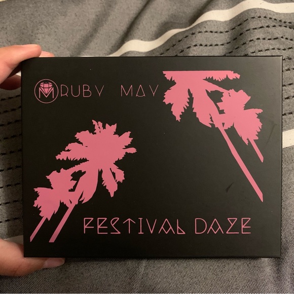 Ruby May Festival Daze palette - Picture 2 of 2